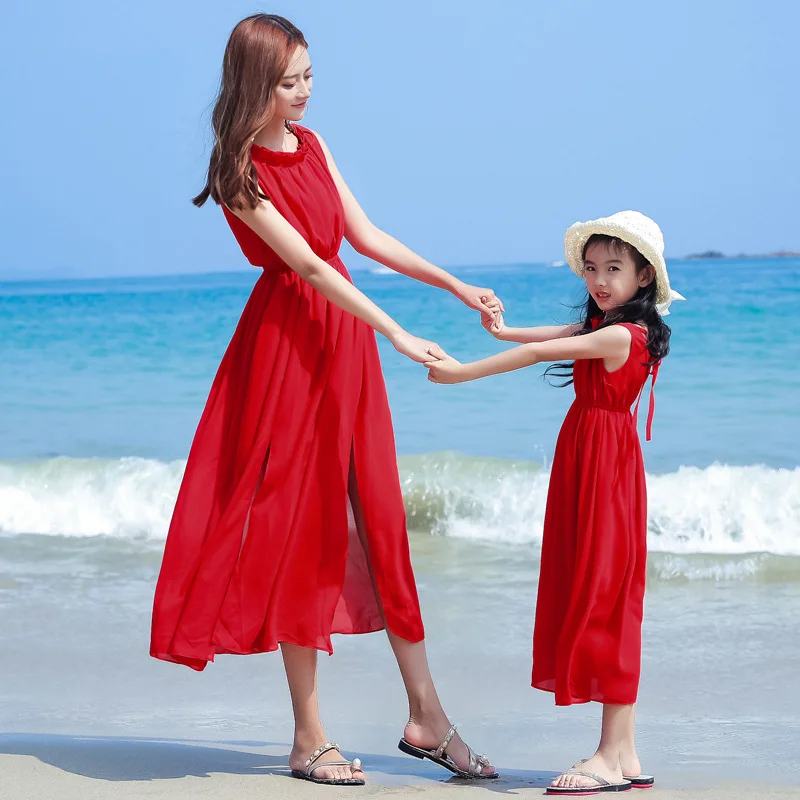Mãe e menina bebê férias olhar - Summer Clothing Holiday avaliação e preço