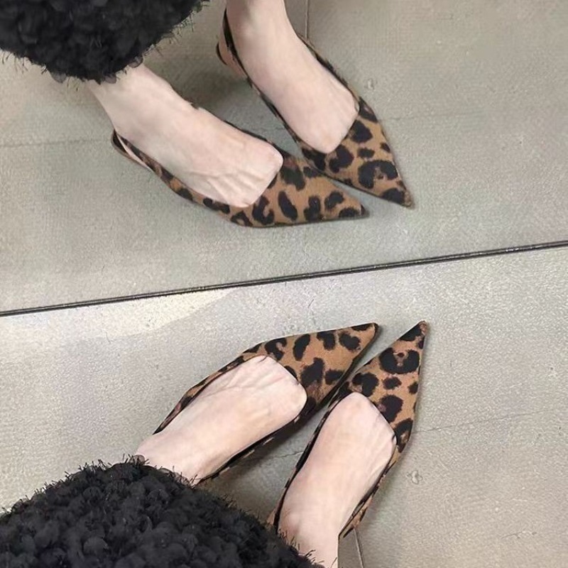 Sandálias Femininas Slip-On de - Summer Clothing Petite avaliação e preço